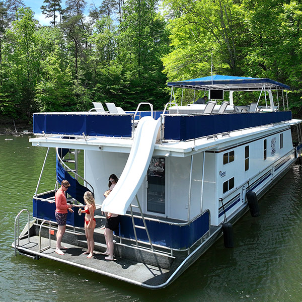 Houseboat Rentals on Norris Lake